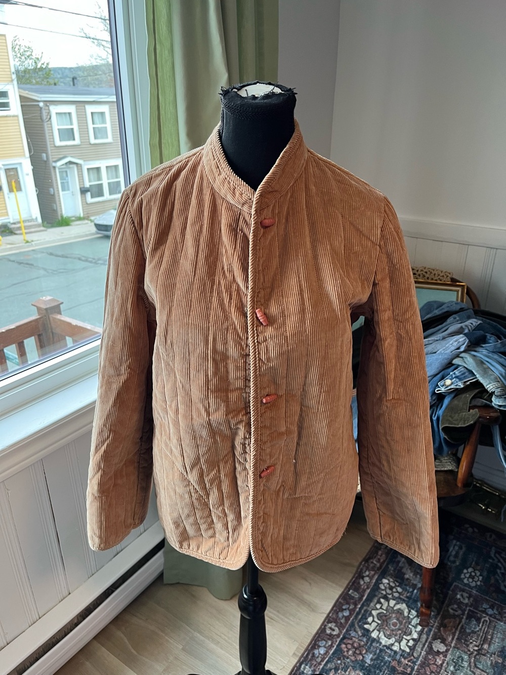 Women’s vintage Lightweight Corduroy Jacket with plaid lining Light Brown medium